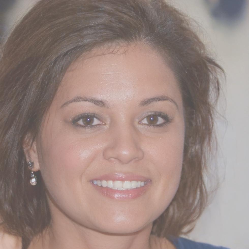 Esperanza Molina, instructora de finanzas personales